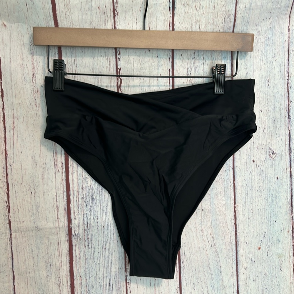 NWT HALARA Crossover bikini bottom